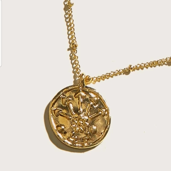 ☆Silvia☆ Layered Pendant Necklace - Picture 6 of 8